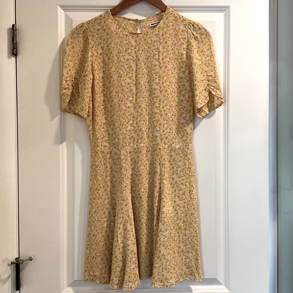 Reformation lily grace dress - Picture 2 of 7